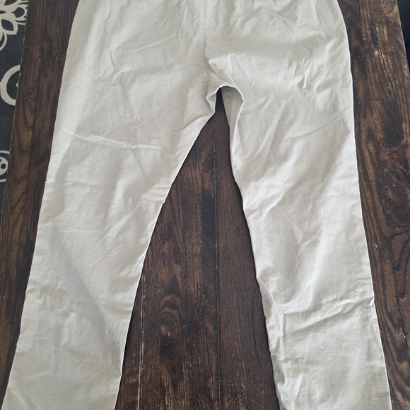 American Eagle Outfitters Khaki Chinos - Picture 6 of 8